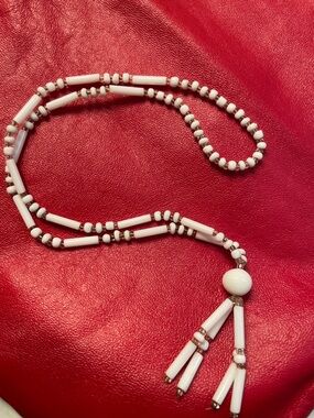 Vintage White Milk Glass Tassel Necklace - Women Jewelry